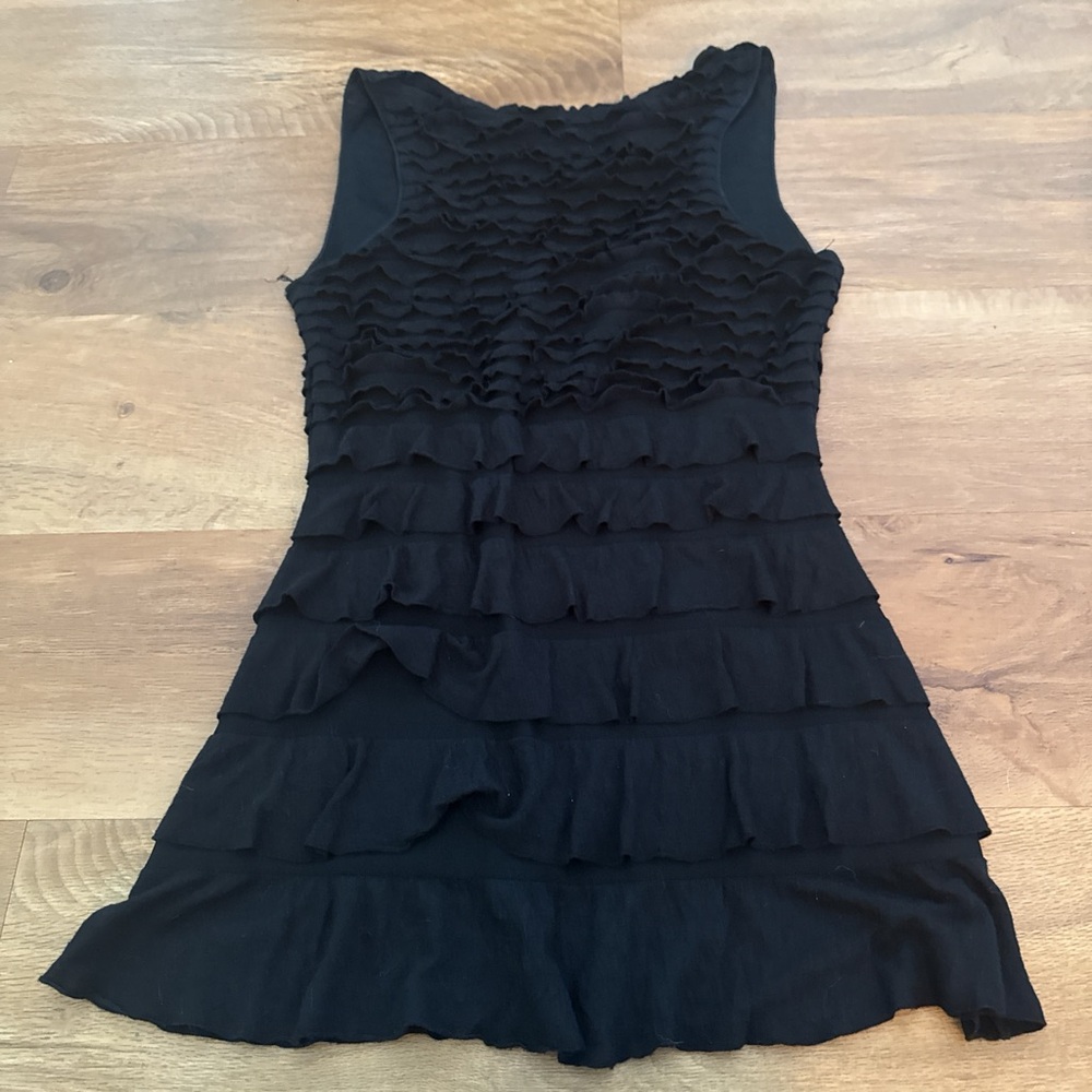 Size Medium Max Edition Solid Black Tiered Ruffle… - image 5